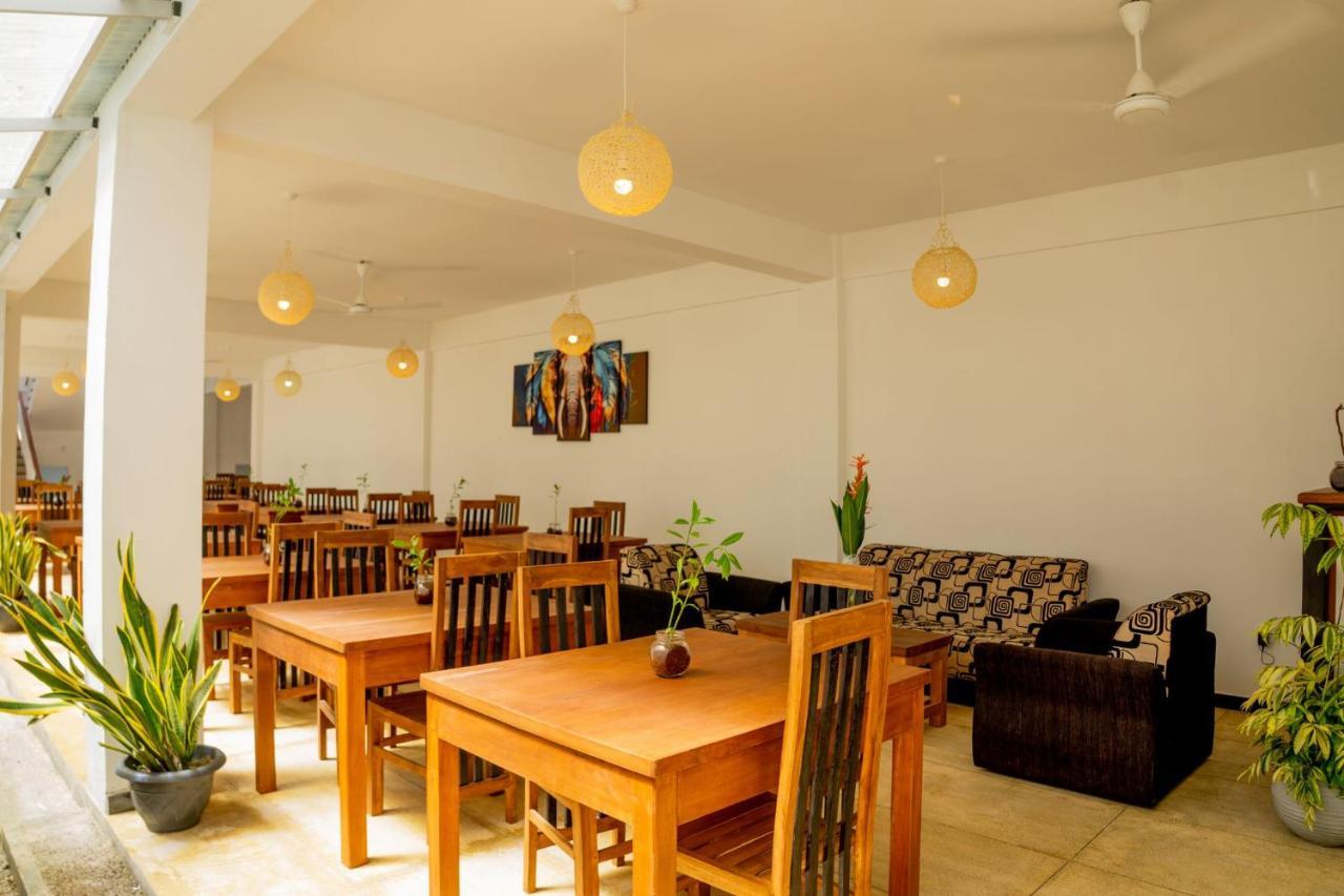 Tevins Place - Unawatuna Esterno foto